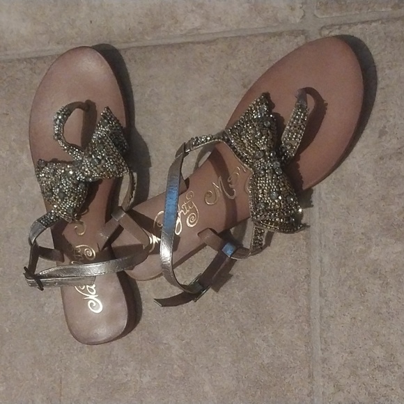 Naughty Monkey Leather Thong Sandals Size 8.5 - Picture 4 of 7